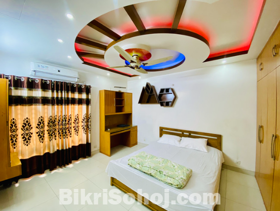 4-Bedroom Furnished Flat for Rent in Bashundhara R/A